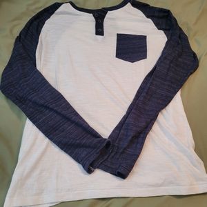 Men's long sleeve shirt